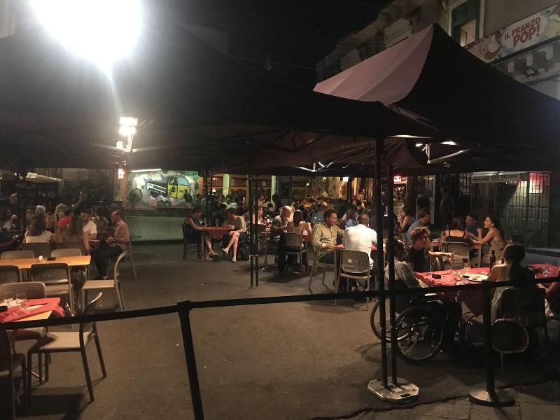 I Colori Di Sara Acomodação com café da manhã Catânia Exterior foto